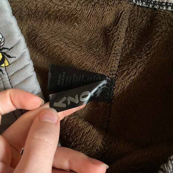 Lined COZY leggings🐝 - Picture 2 of 5